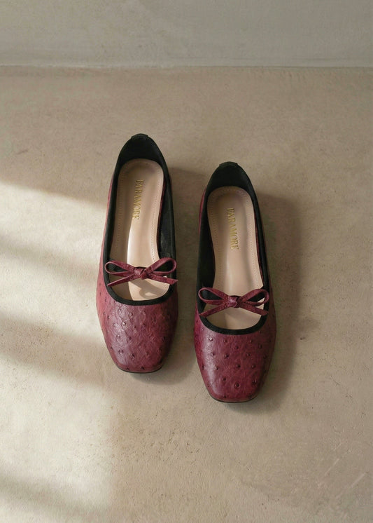 Charlotte Classic In Red Velvet