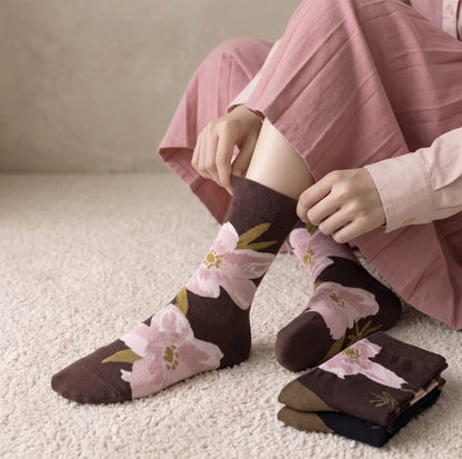 Floral Pattern Socks