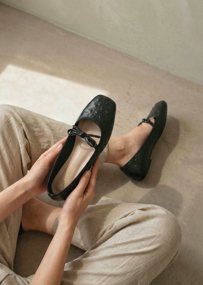 Charlotte Classic In Black